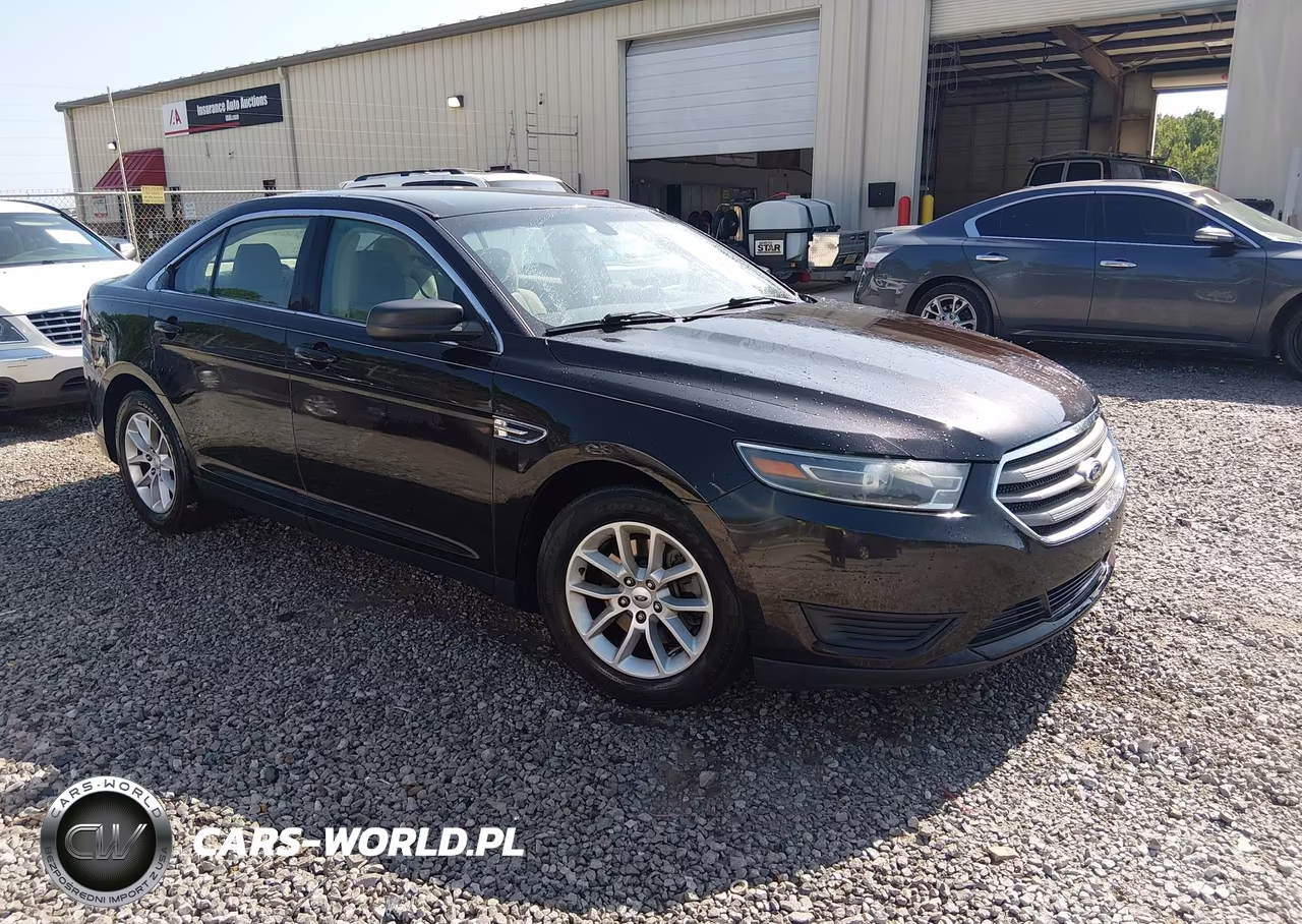2014 Ford Taurus Se