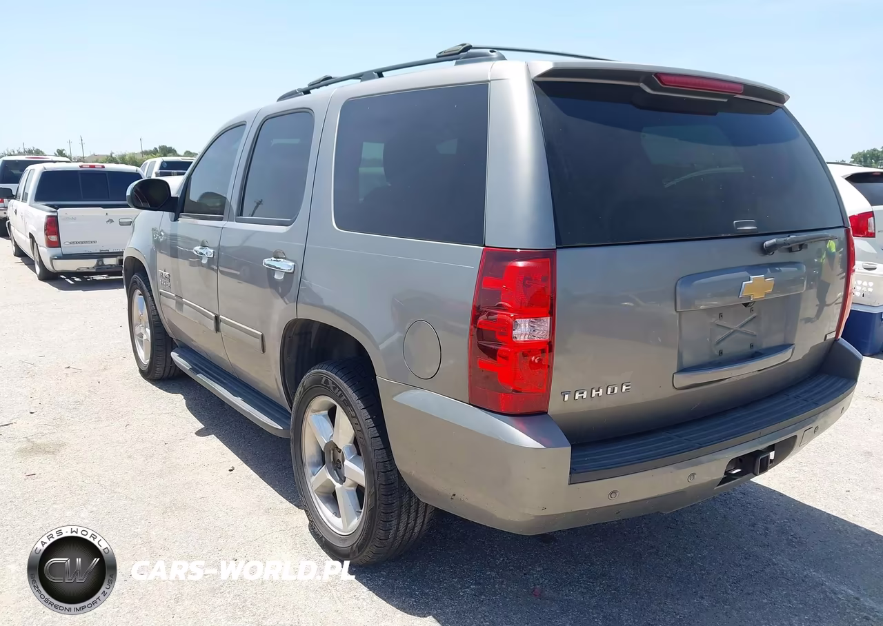 2012 Chevrolet Tahoe Ls VIN:1GNSCAE02CR293891 - 3