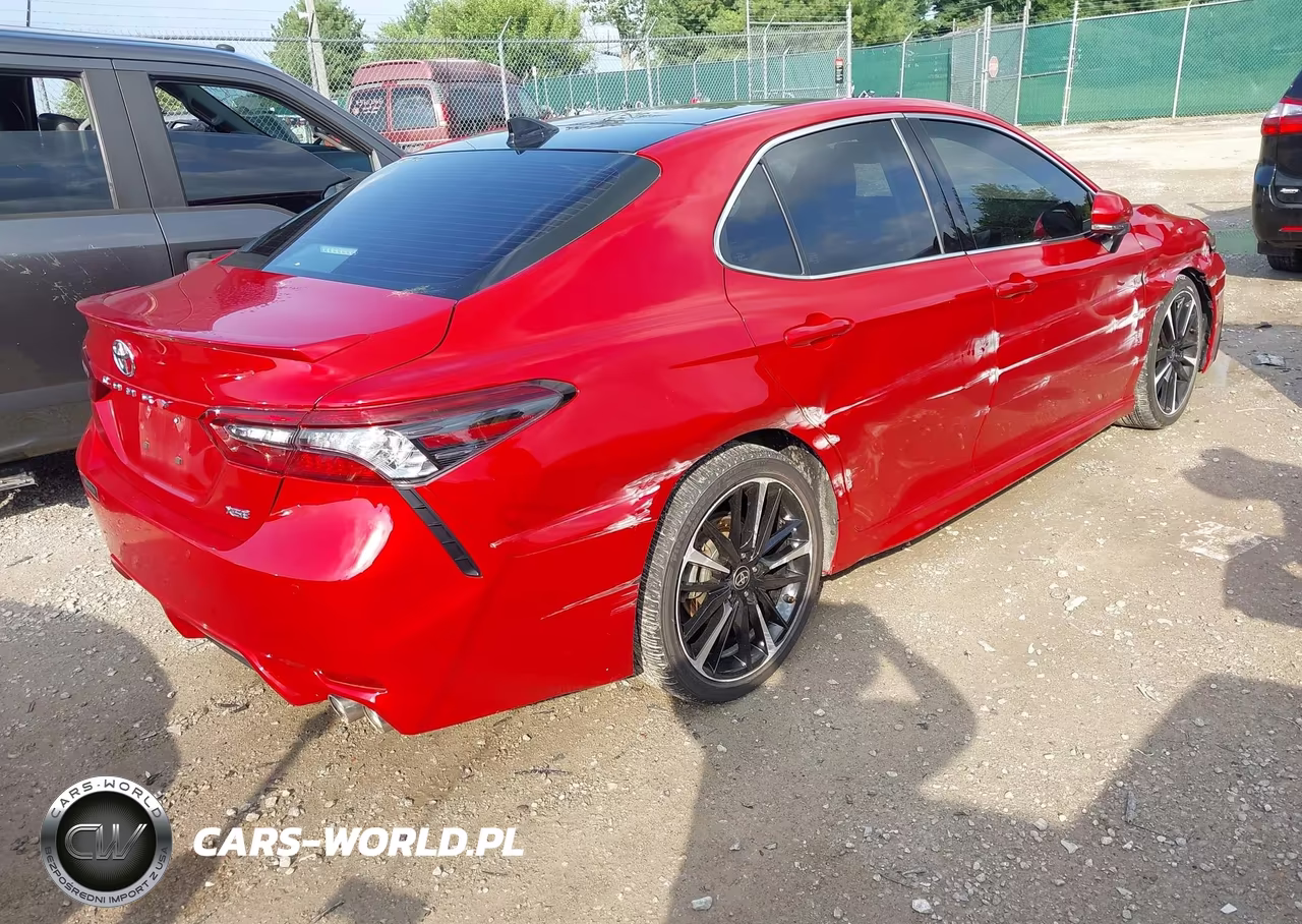 2022 Toyota Camry Xse V6 VIN:4T1KZ1AK4NU063814 - 4