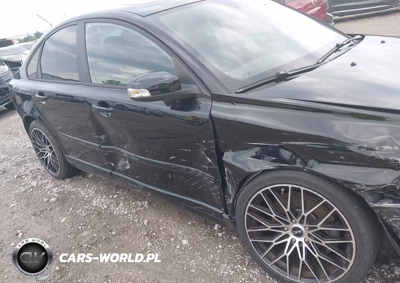 2011 Volvo S40 R-Design-T5 (Retail Only) VIN:YV1672MS4B2536352 - 16