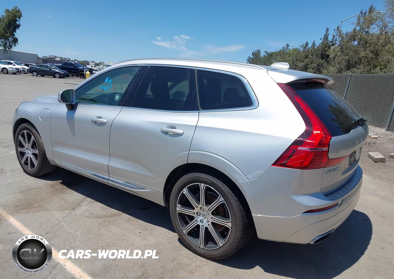 2020 Volvo Xc60 Hybrid T8 Inscription VIN:YV4BR0DL9L1526089 - 3