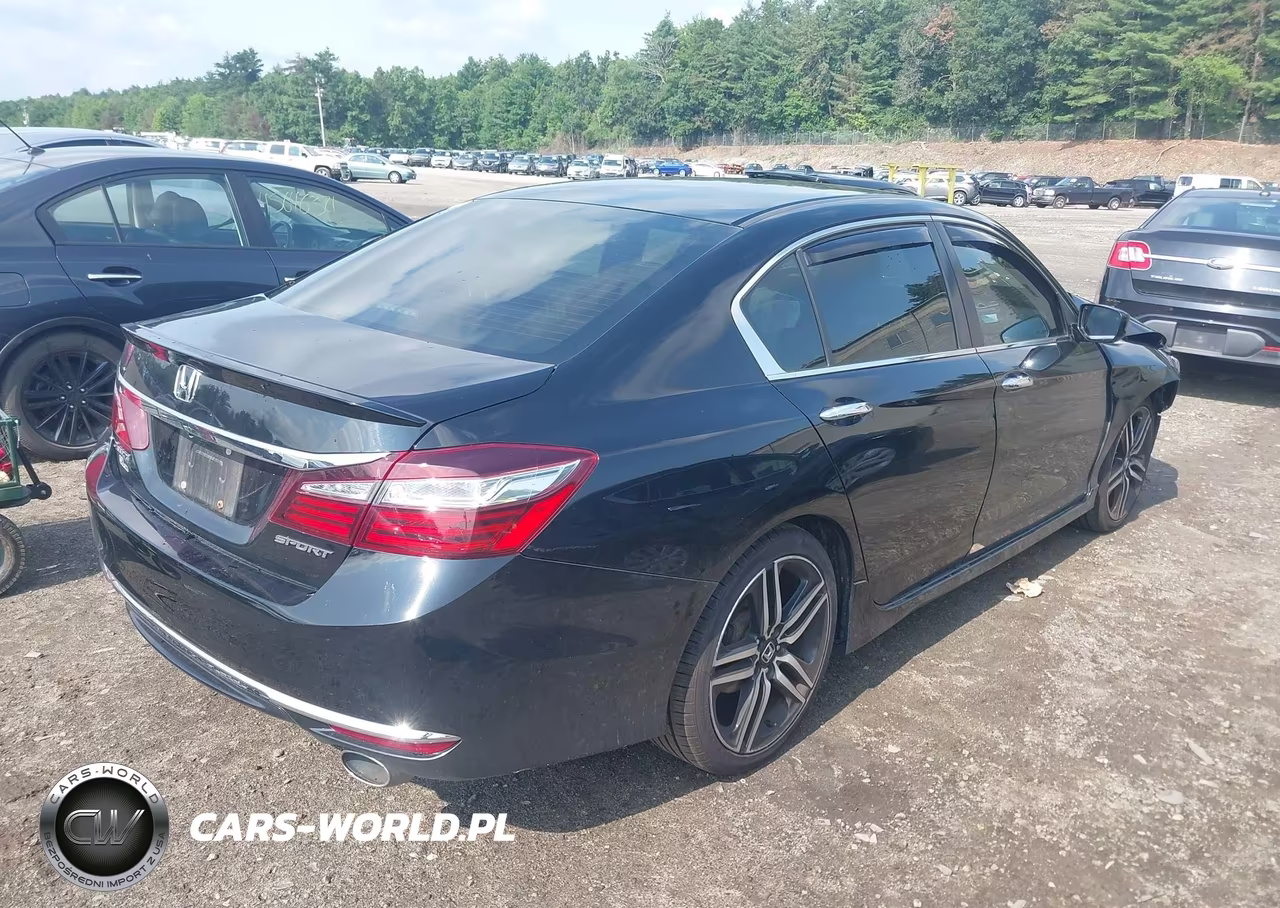 2017 Honda Accord Sport VIN:1HGCR2F59HA258316 - 4