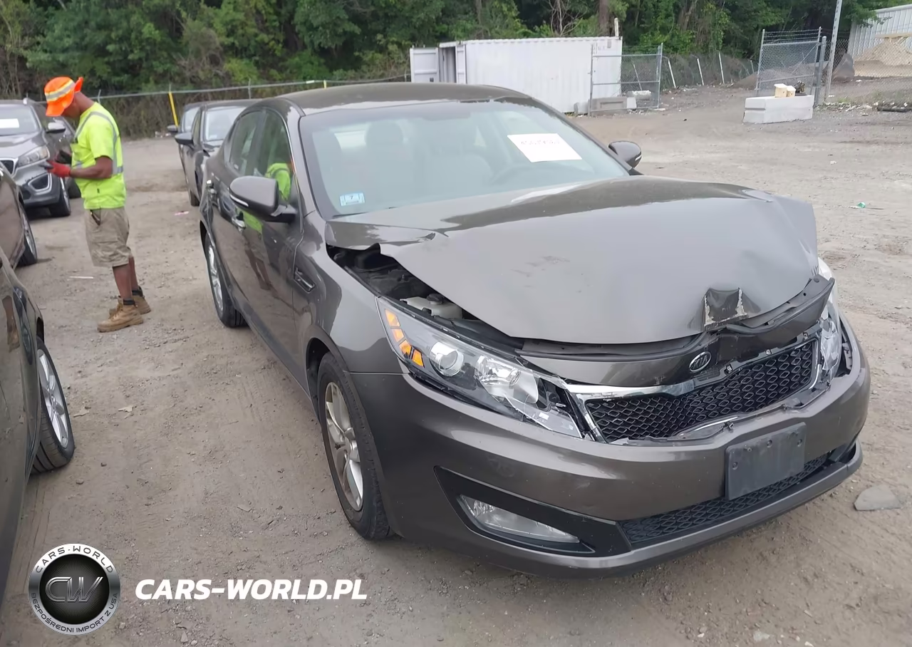 2012 Kia Optima Lx VIN:5XXGM4A75CG085443 - 1