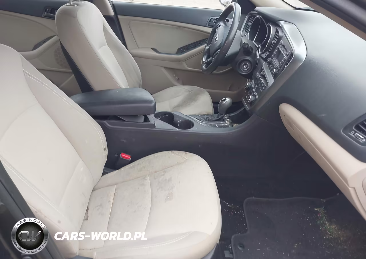 2012 Kia Optima Lx VIN:5XXGM4A75CG085443 - 5