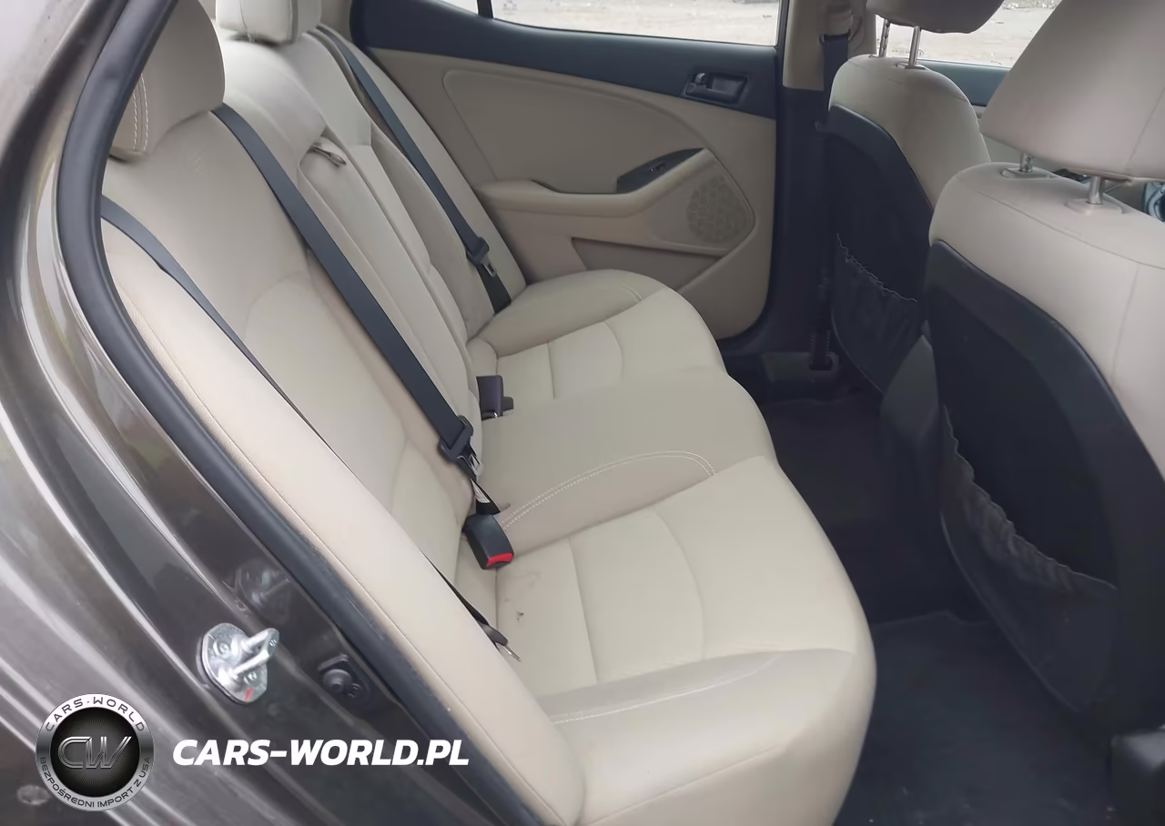 2012 Kia Optima Lx VIN:5XXGM4A75CG085443 - 8