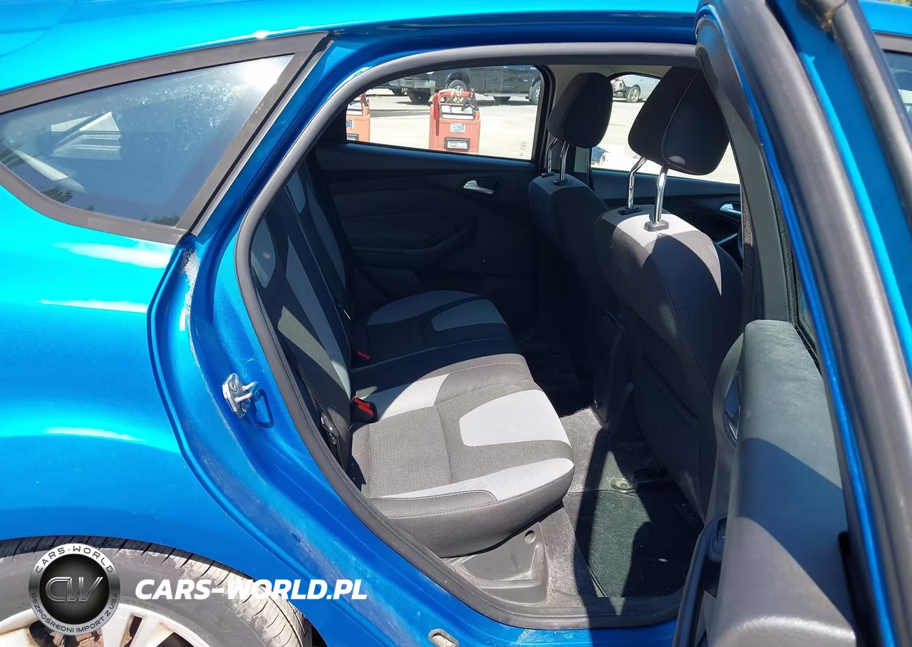 2012 Ford Focus Se VIN:1FAHP3K24CL366275 - 8