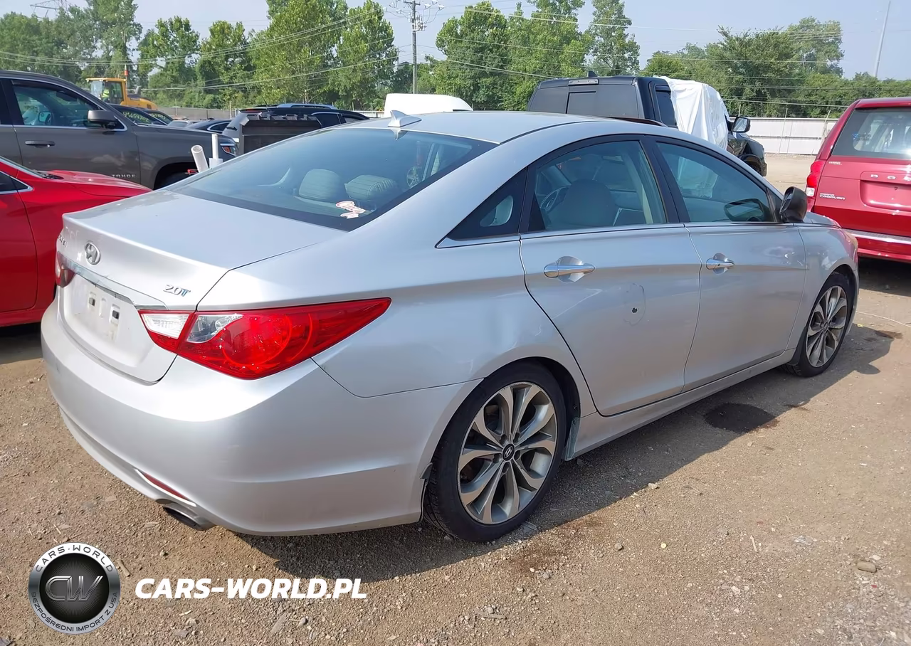 2013 Hyundai Sonata Se 2.0T VIN:5NPEC4AB9DH750137 - 4