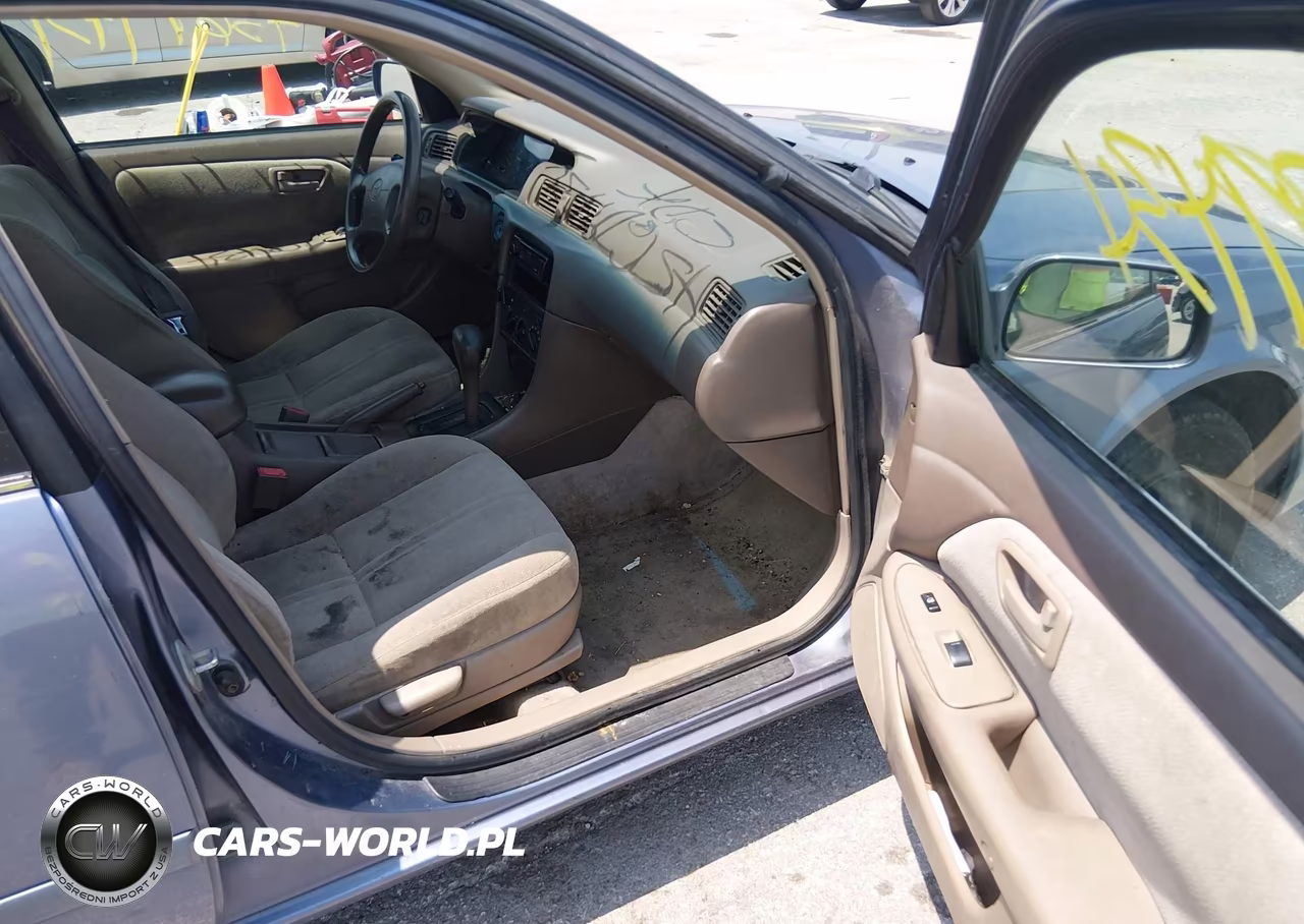2000 Toyota Camry Ce VIN:4T1BG22K4YU005426 - 5