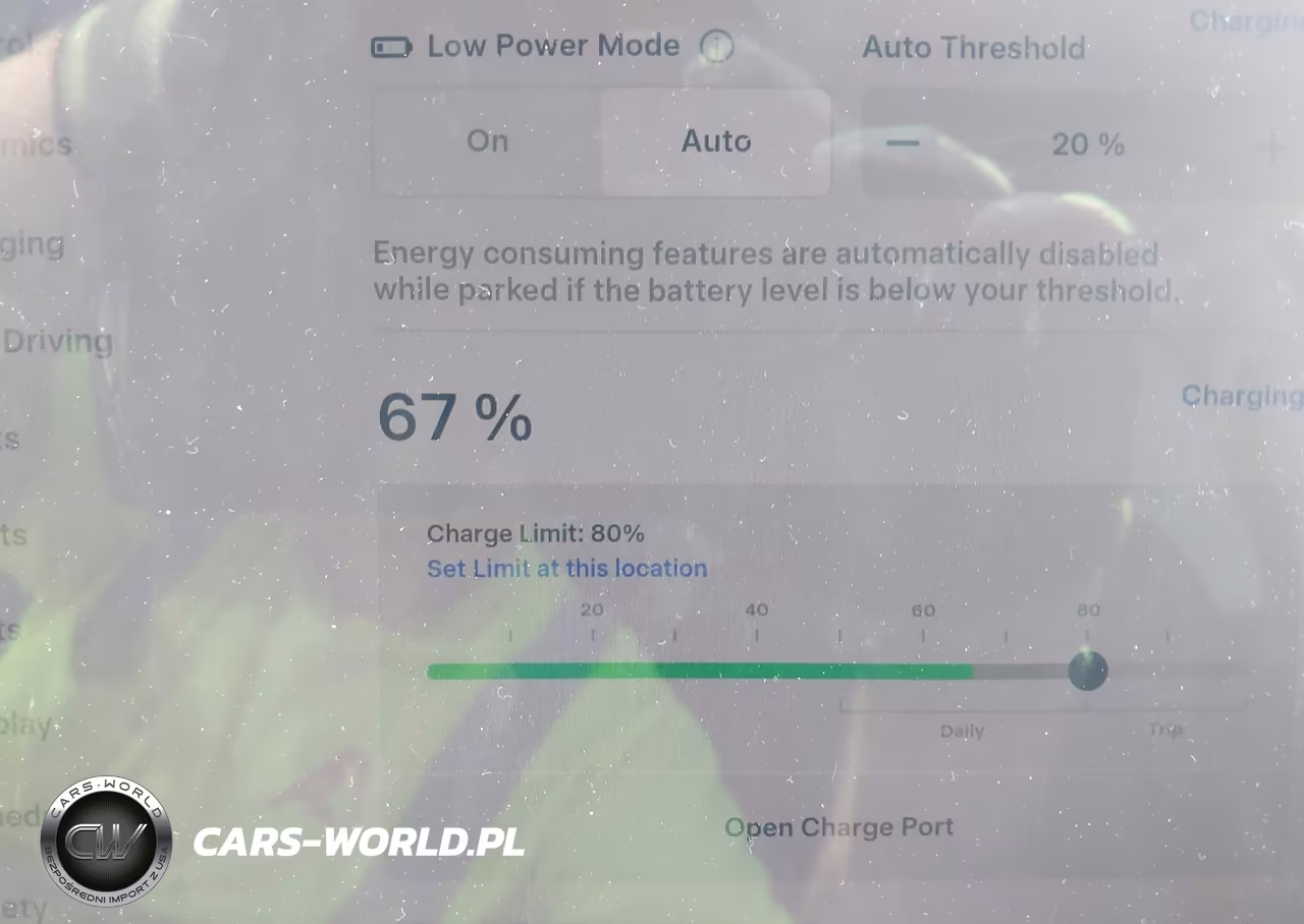 2023 Tesla Model Y Awd-Long Range Dual Motor All-Wheel Drive VIN:7SAYGDEE5PA065500 - 17