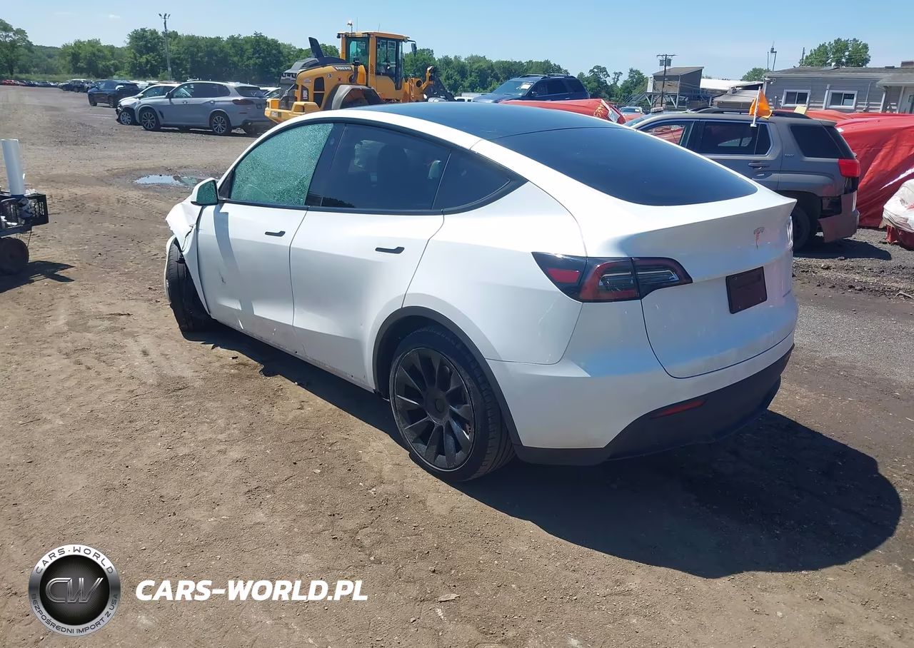 2023 Tesla Model Y Awd-Long Range Dual Motor All-Wheel Drive VIN:7SAYGDEE5PA065500 - 3