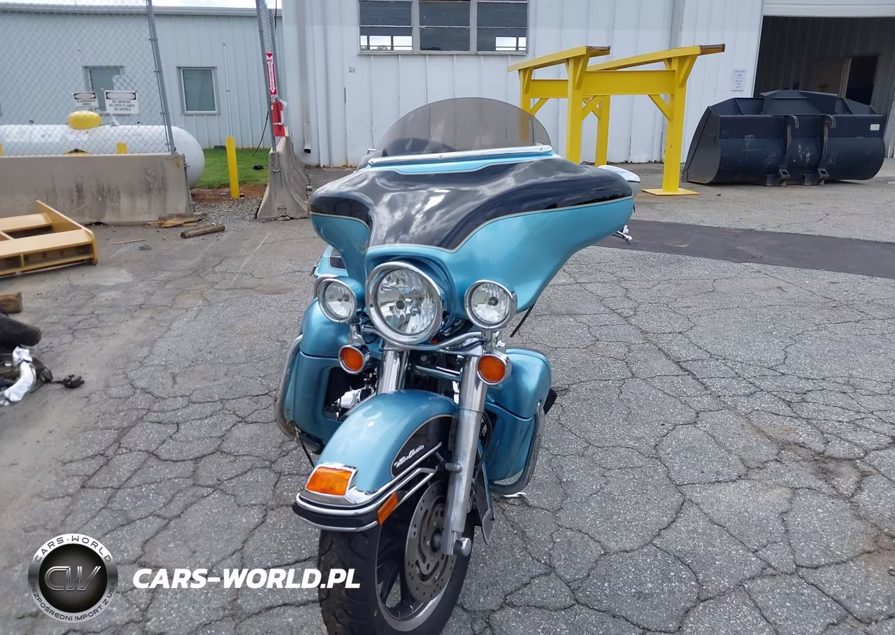2007 Harley-Davidson Flhtcui VIN:1HD1FC4197Y675461 - 5