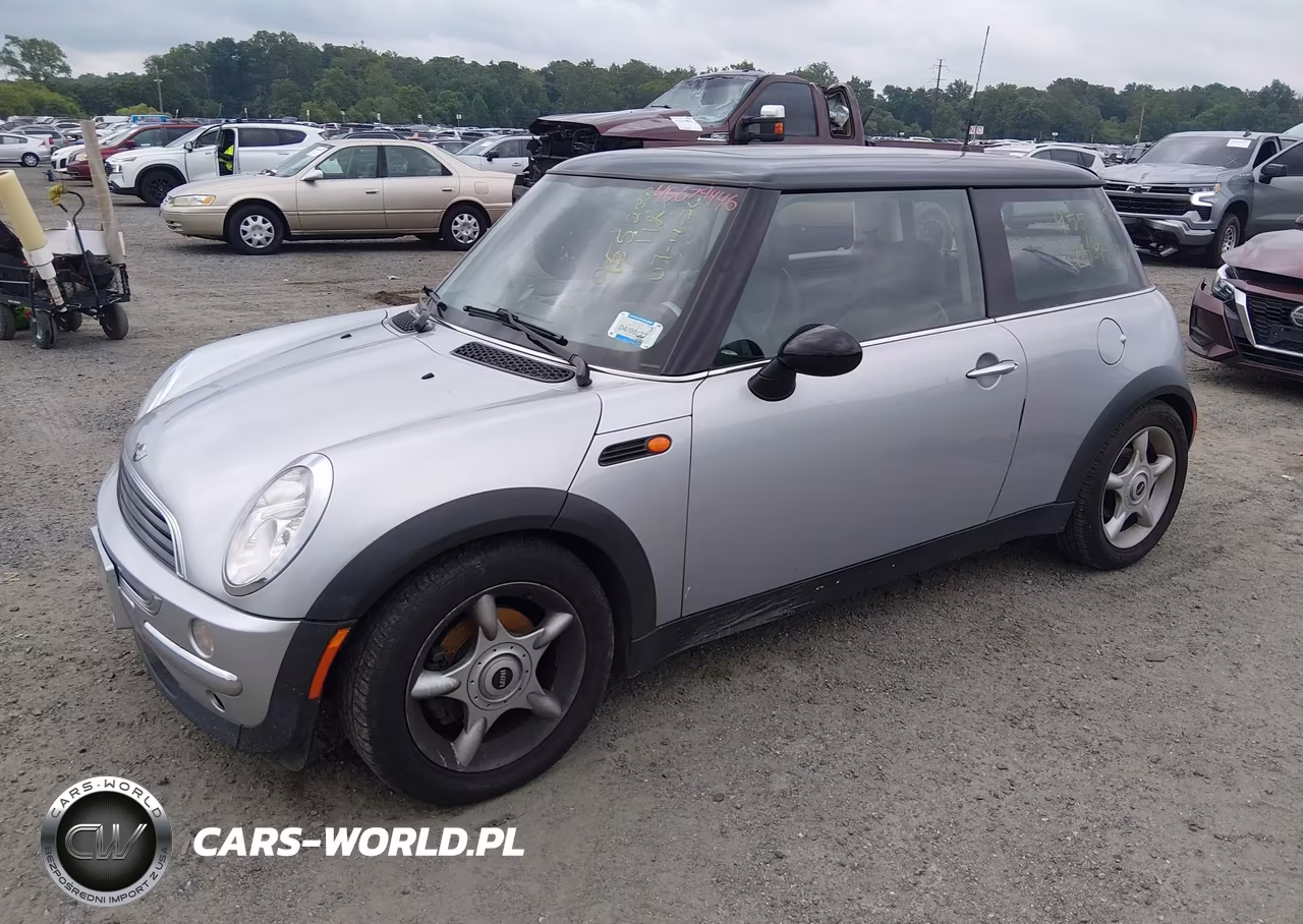 2003 Mini Cooper VIN:WMWRC33463TE17074 - 2
