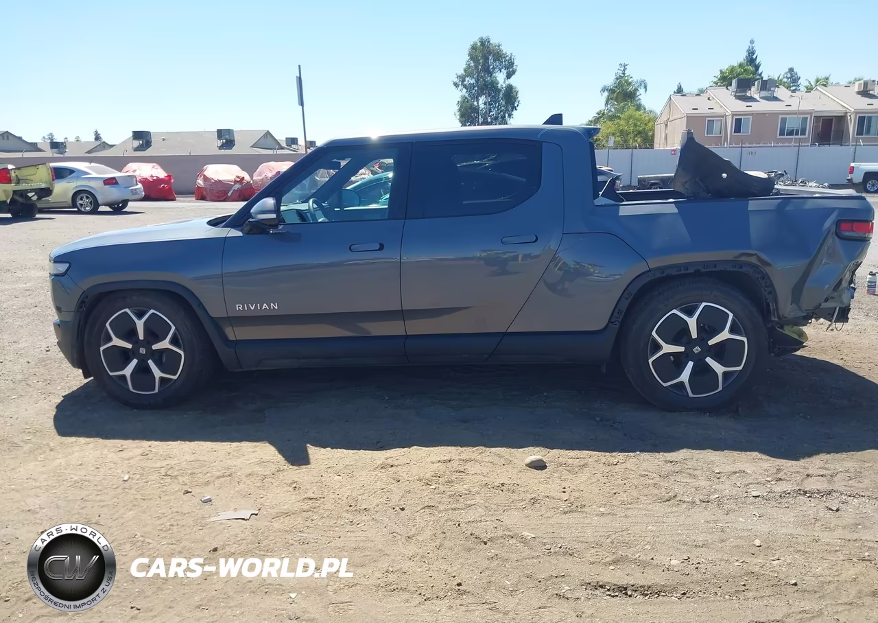 2023 Rivian R1T Adventure-Adventure Dual Motor Large Pack-Adventure Dual Motor Max Pack VIN:7FCTGBAA2PN025064 - 15