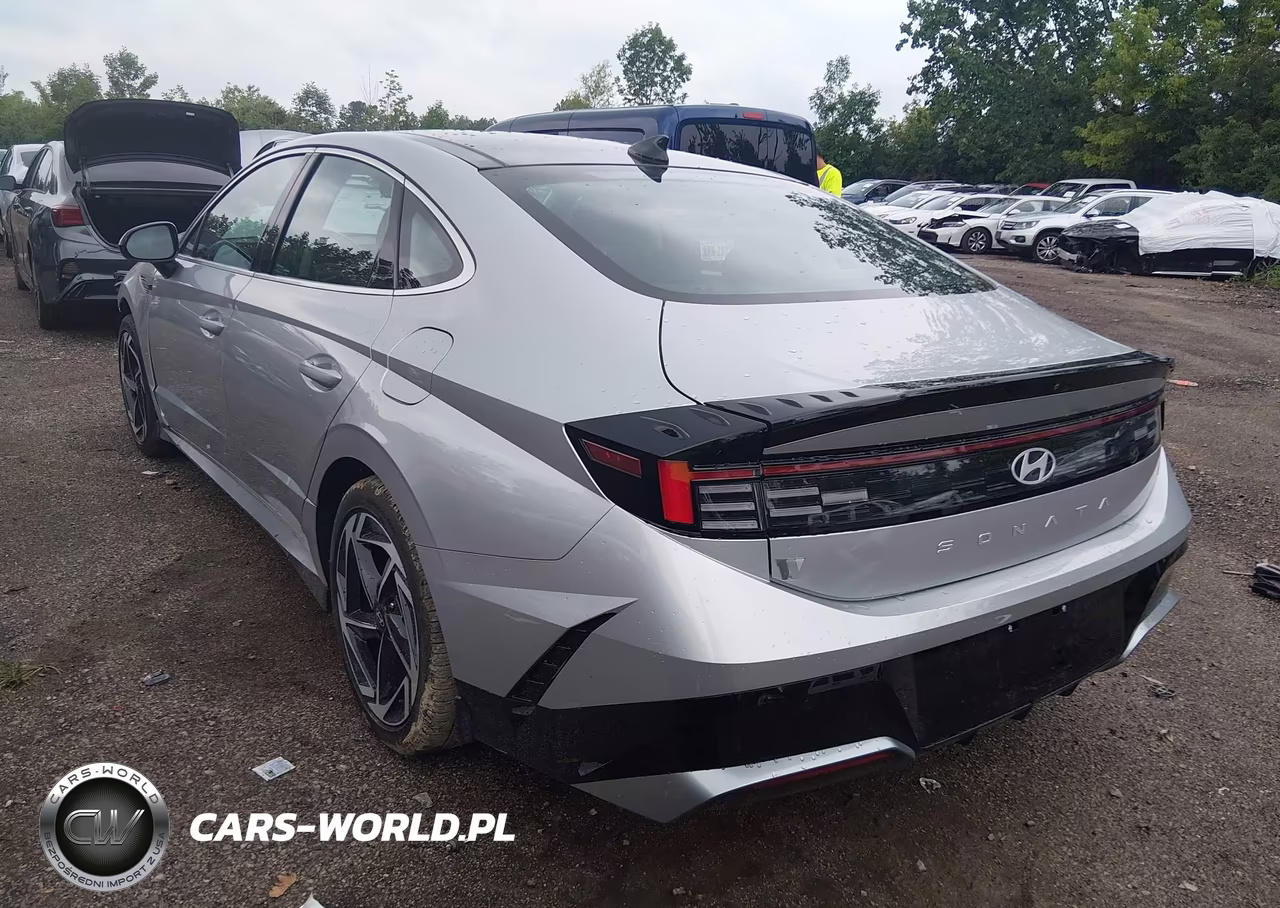 2024 Hyundai Sonata Sel VIN:KMHL14JA9RA400005 - 3