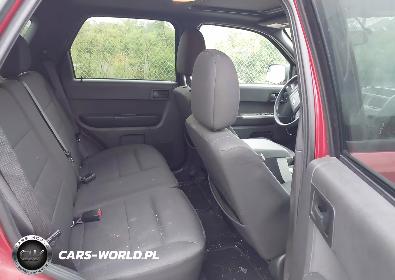 2011 Ford Escape Xlt VIN:1FMCU0D75BKC16857 - 8
