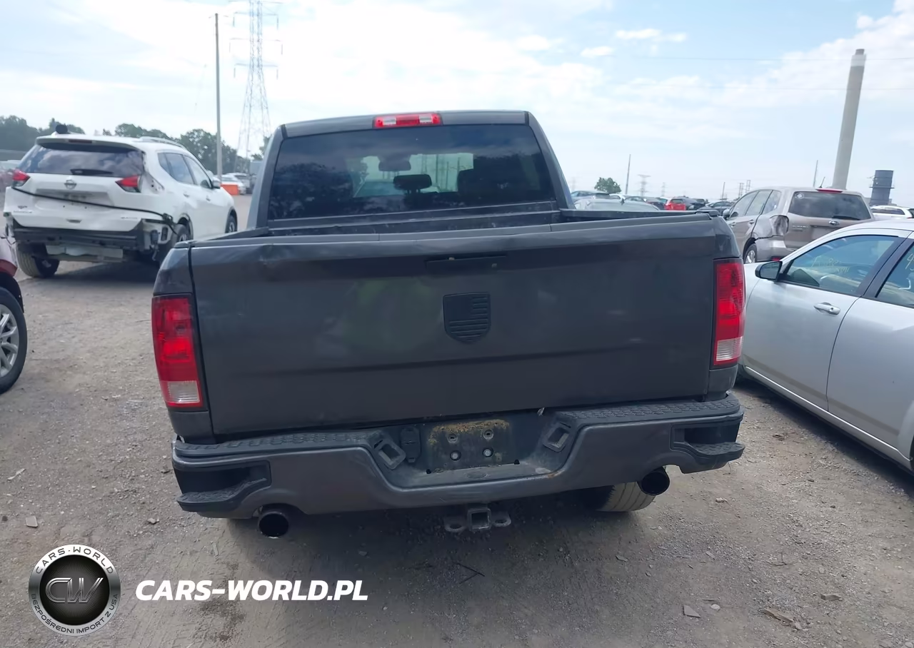 2015 Ram 1500 Express VIN:3C6RR7KTXFG700410 - 16