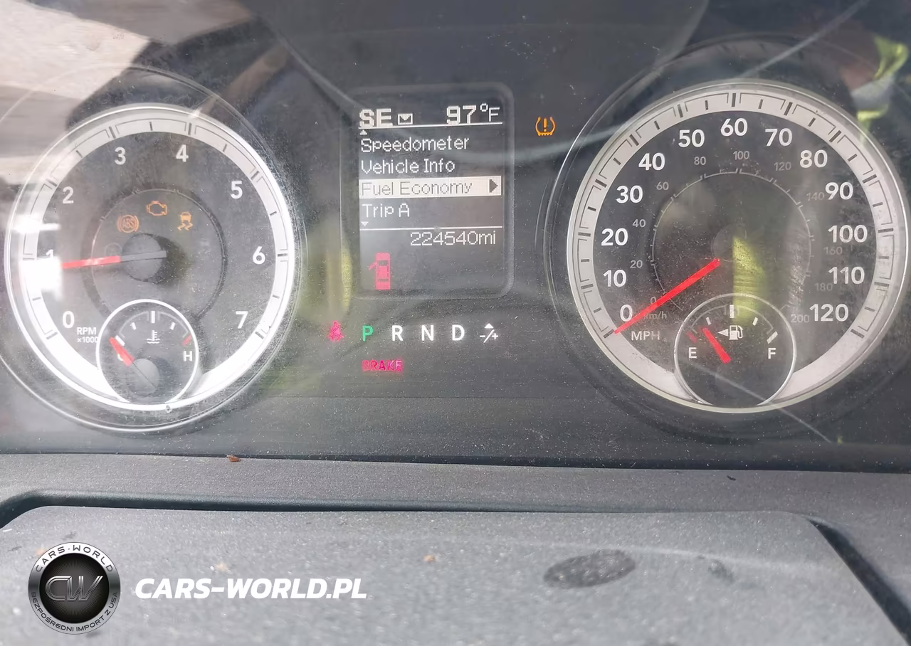 2015 Ram 1500 Express VIN:3C6RR7KTXFG700410 - 7