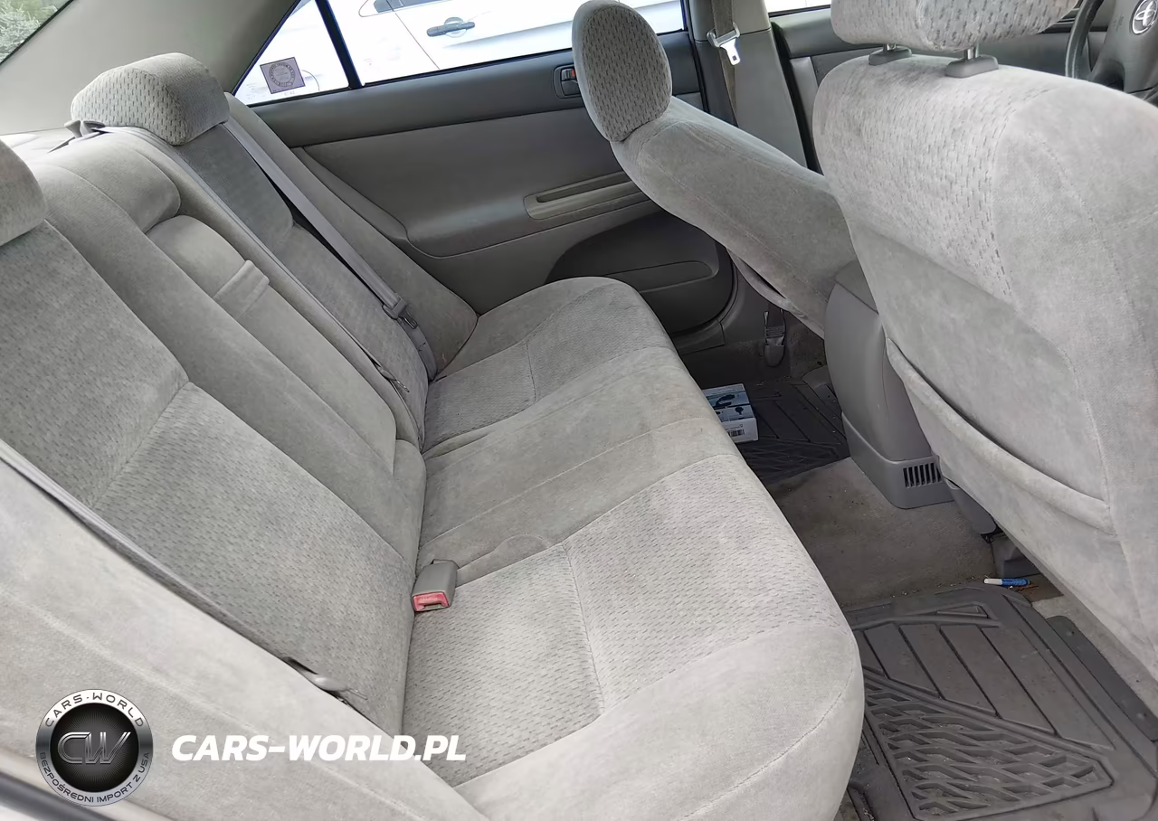 2002 Toyota Camry Le VIN:4T1BF32K62U506642 - 8