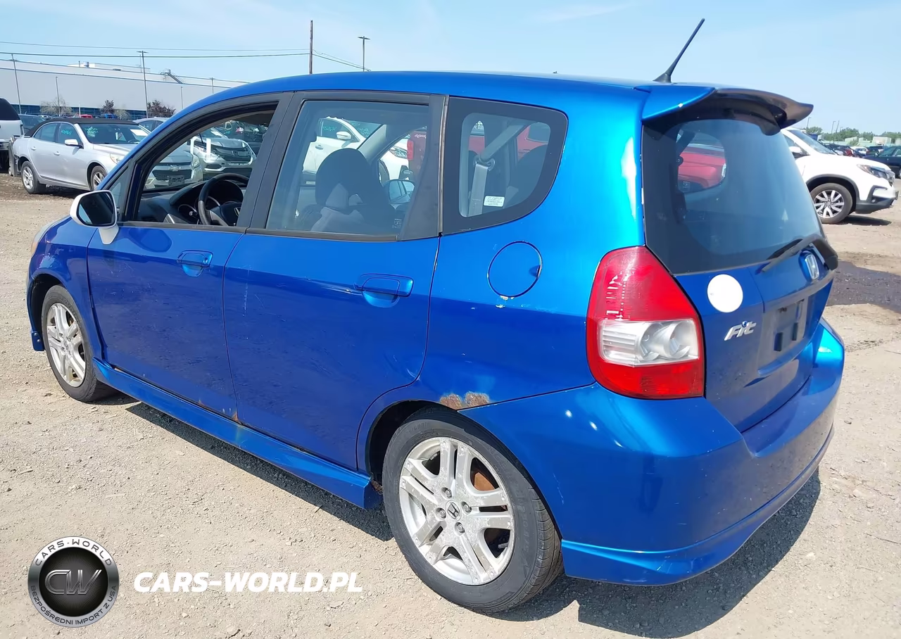 2007 Honda Fit Sport VIN:JHMGD38667S049620 - 3