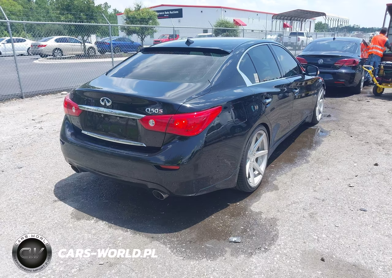 2014 Infiniti Q50 Sport VIN:JN1BV7AP5EM689907 - 4