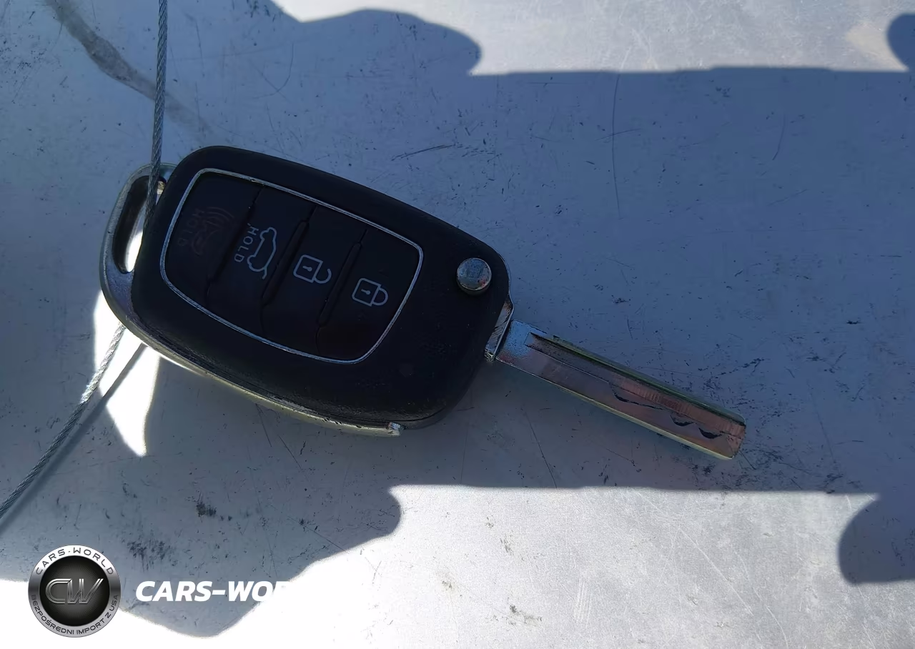 2018 Hyundai Santa Fe Sport 2.4L VIN:5NMZT3LB2JH089472 - 11