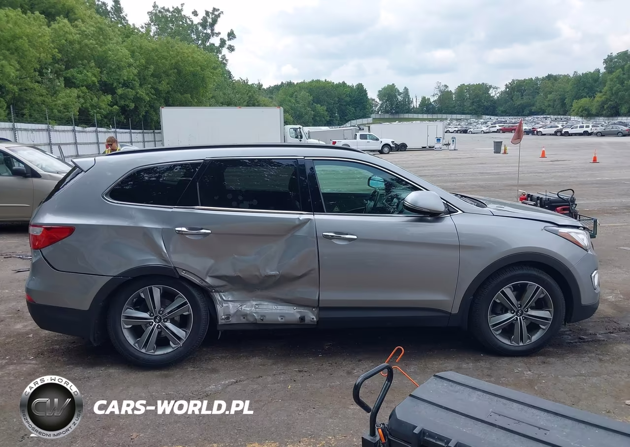 2016 Hyundai Santa Fe Limited VIN:KM8SR4HF7GU152659 - 13