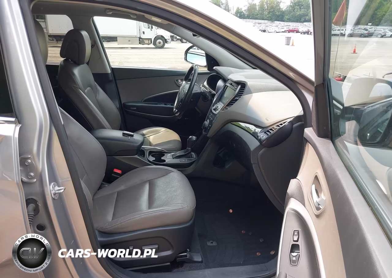 2016 Hyundai Santa Fe Limited VIN:KM8SR4HF7GU152659 - 5