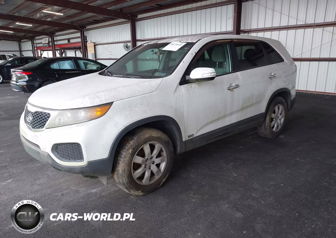 2011 Kia Sorento Lx VIN:5XYKTCA10BG012655 - 2