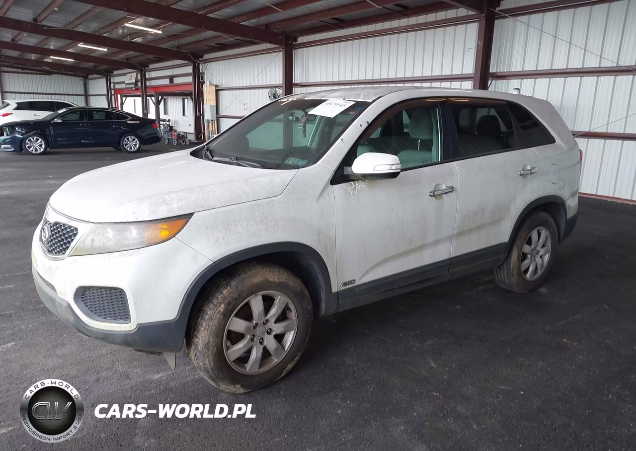 2011 Kia Sorento Lx VIN:5XYKTCA10BG012655 - 6