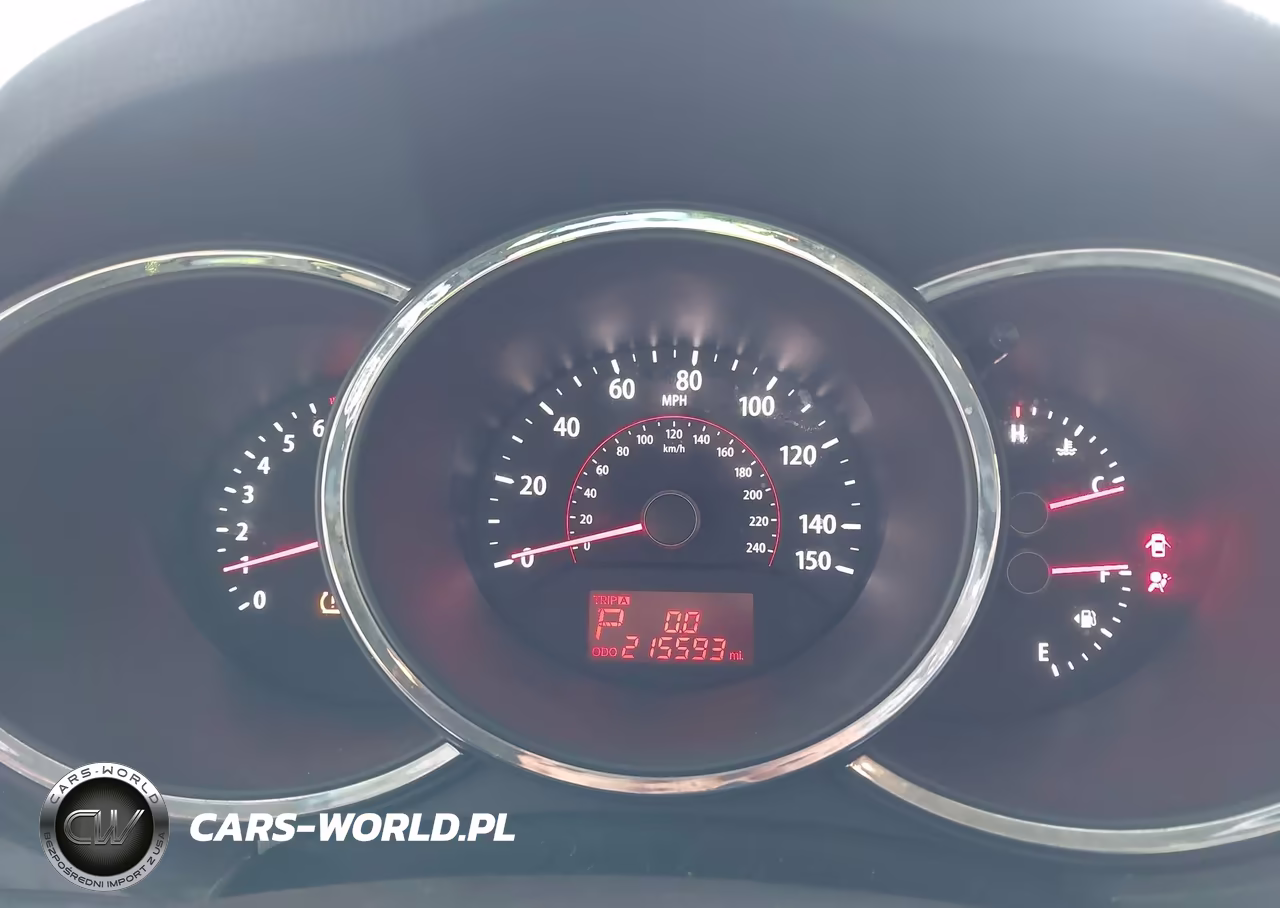 2011 Kia Sorento Lx VIN:5XYKTCA10BG012655 - 7