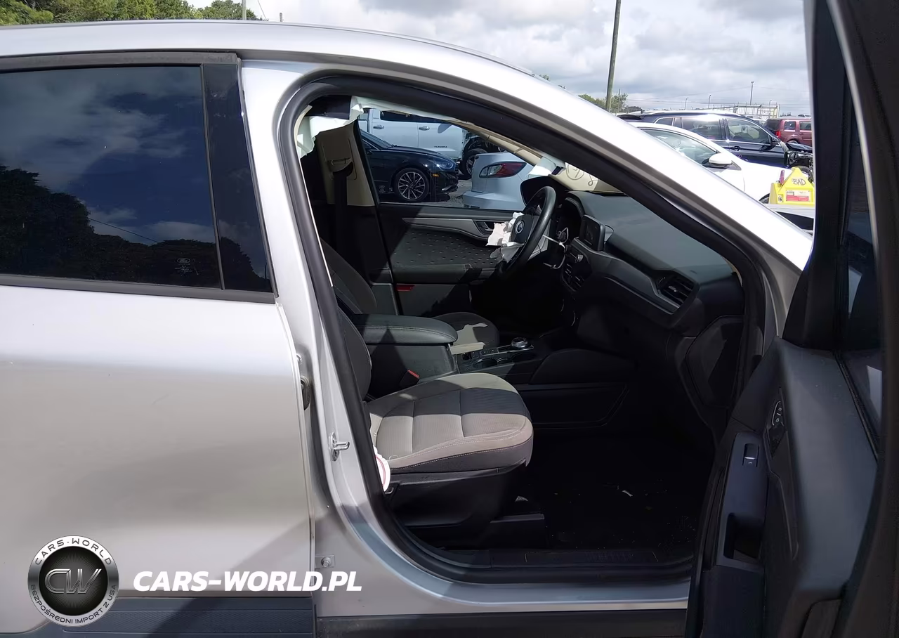2020 Ford Escape S VIN:1FMCU0F68LUB98817 - 5