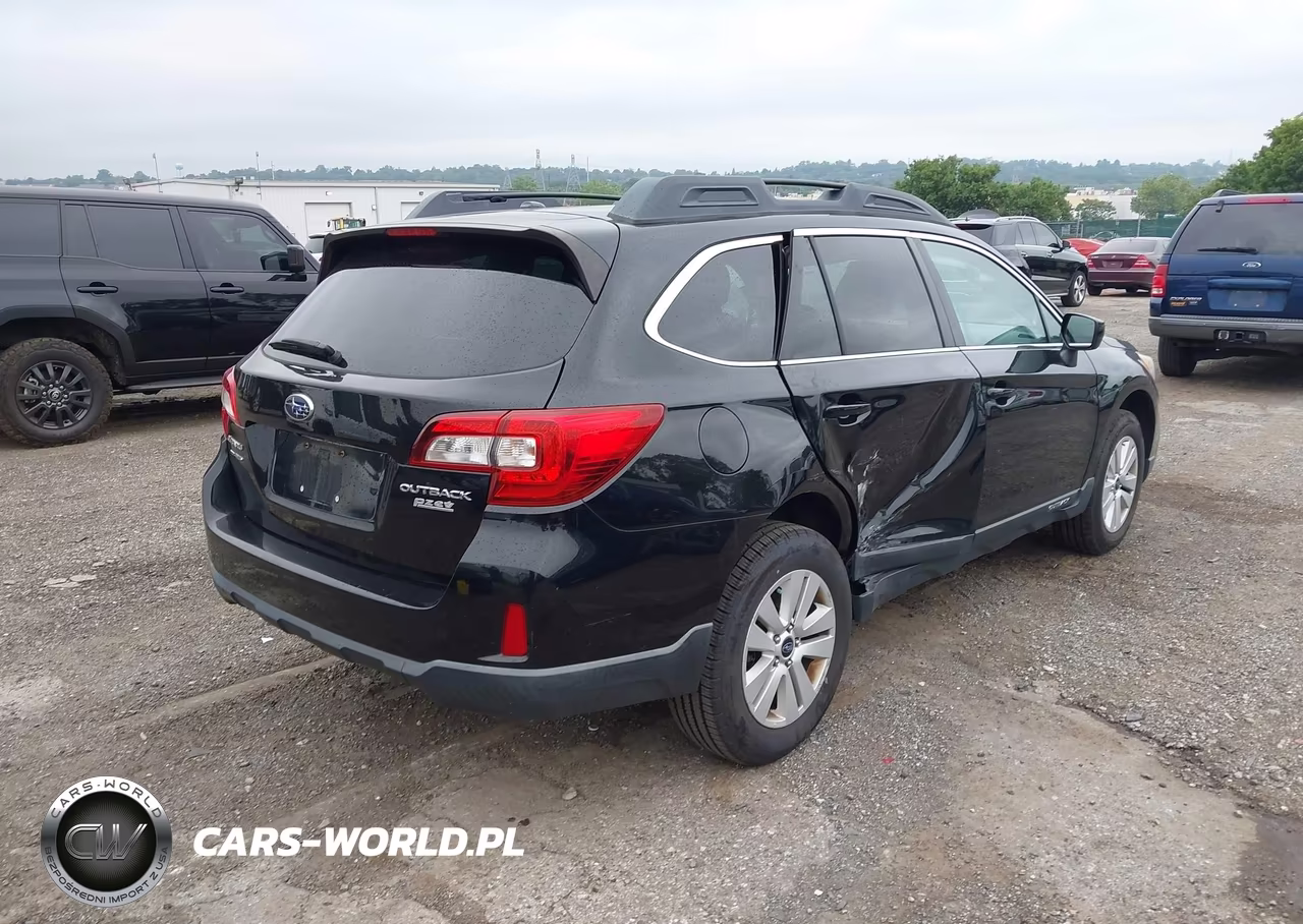 2015 Subaru Outback 2.5I Premium VIN:4S4BSACC8F3287430 - 4