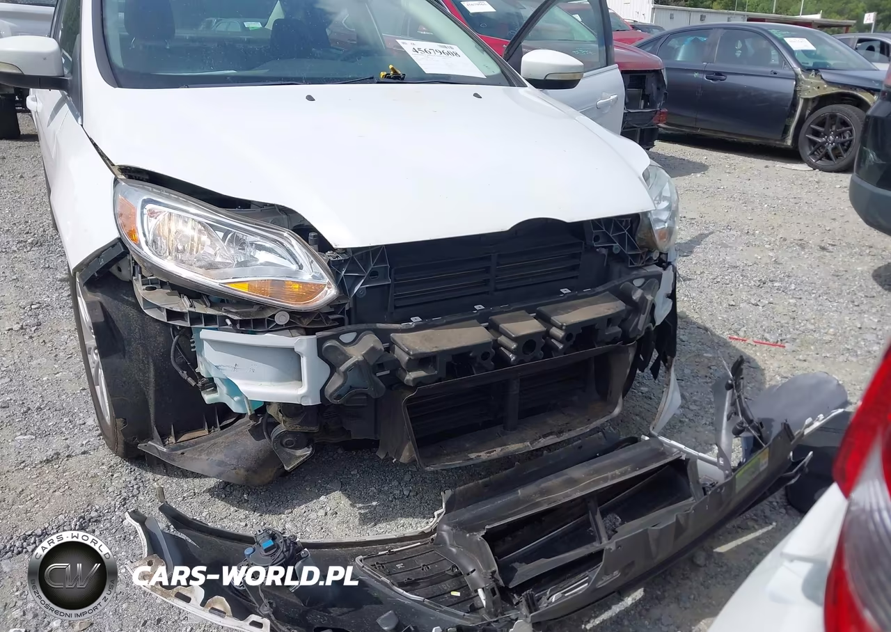 2012 Ford Focus Sel VIN:1FAHP3H2XCL357748 - 6