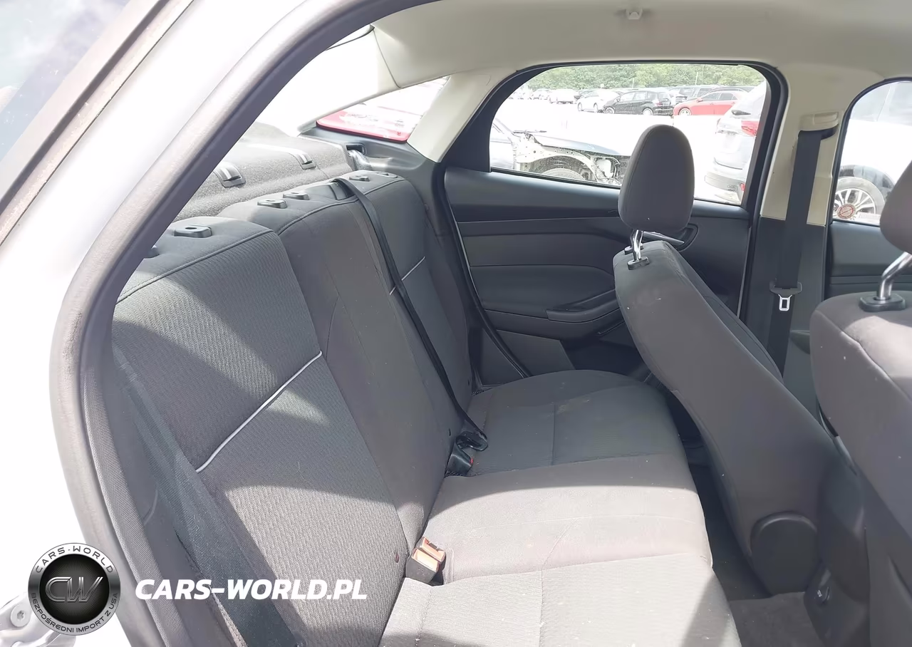 2012 Ford Focus Sel VIN:1FAHP3H2XCL357748 - 8