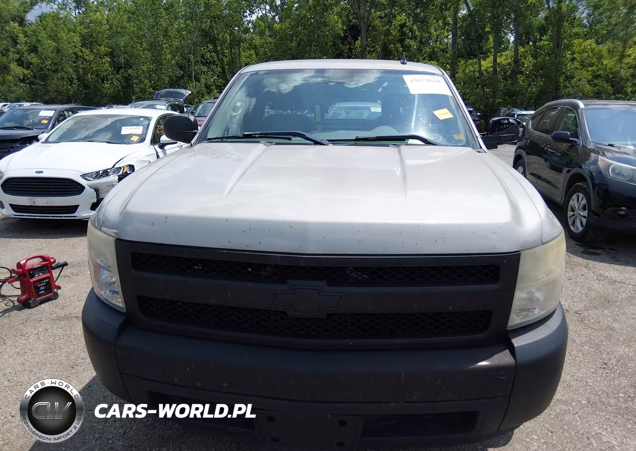 2008 Chevrolet Silverado 1500 Work Truck VIN:1GCEC14XX8Z233398 - 11