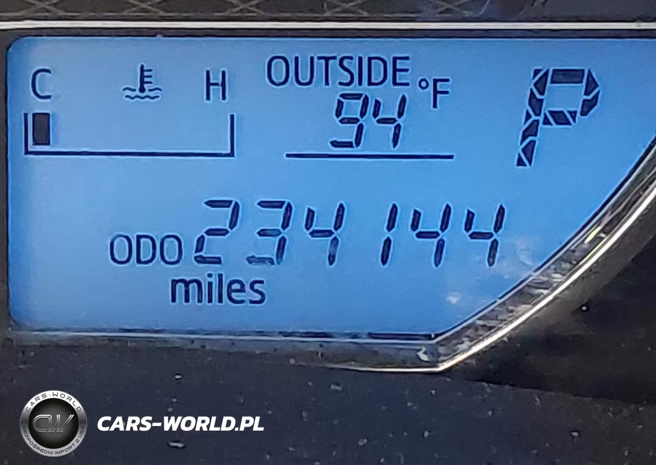 2016 Toyota Corolla Le VIN:2T1BURHE4GC508702 - 16