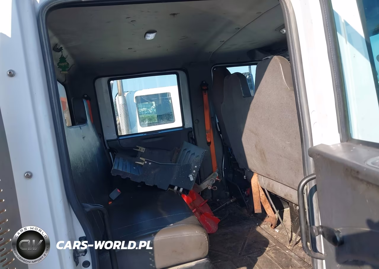 2017 International Workstar 7400 VIN:3HAWDTARXHL477946 - 7