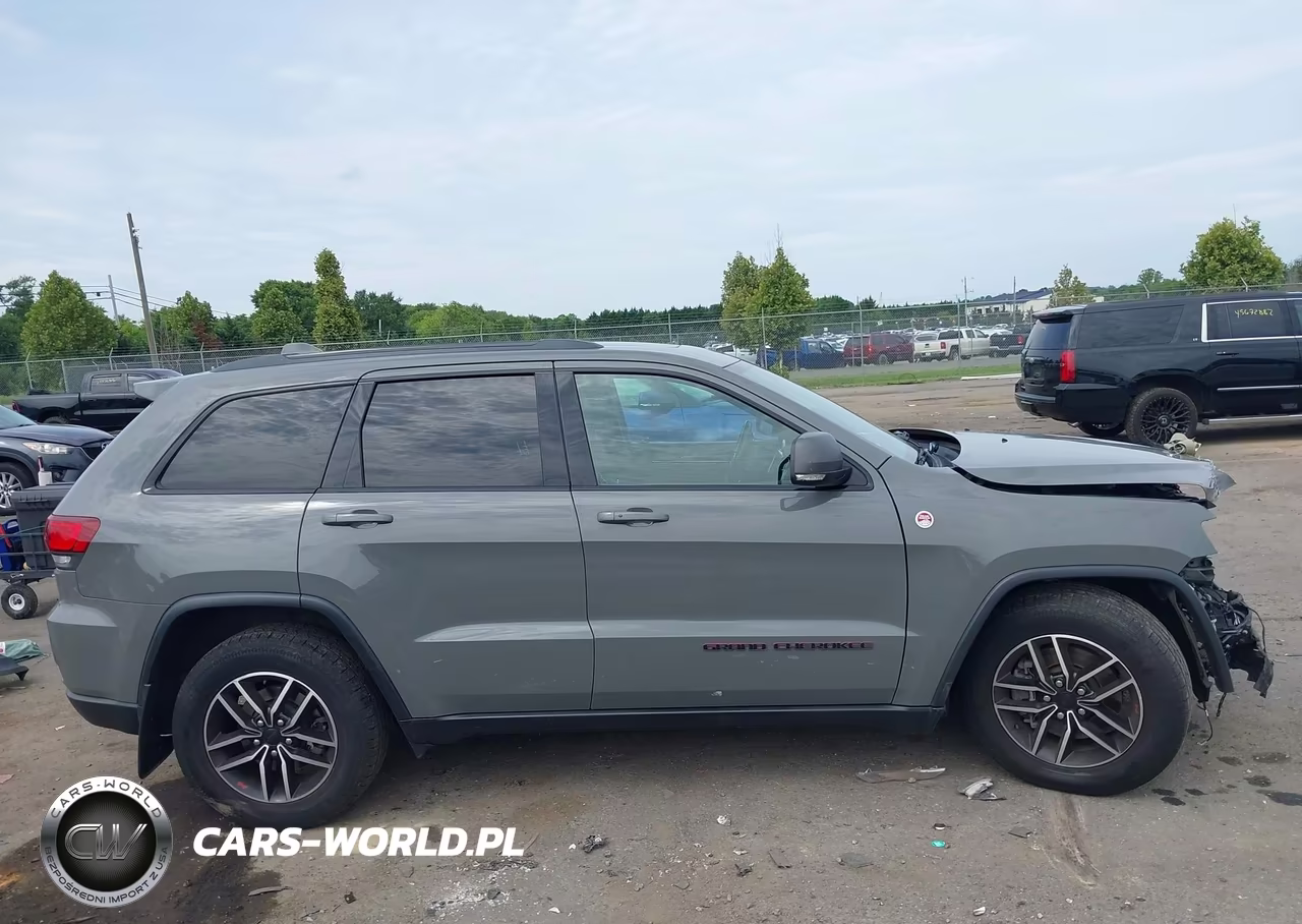 2021 Jeep Grand Cherokee Trailhawk 4X4 VIN:1C4RJFLG9MC670375 - 14