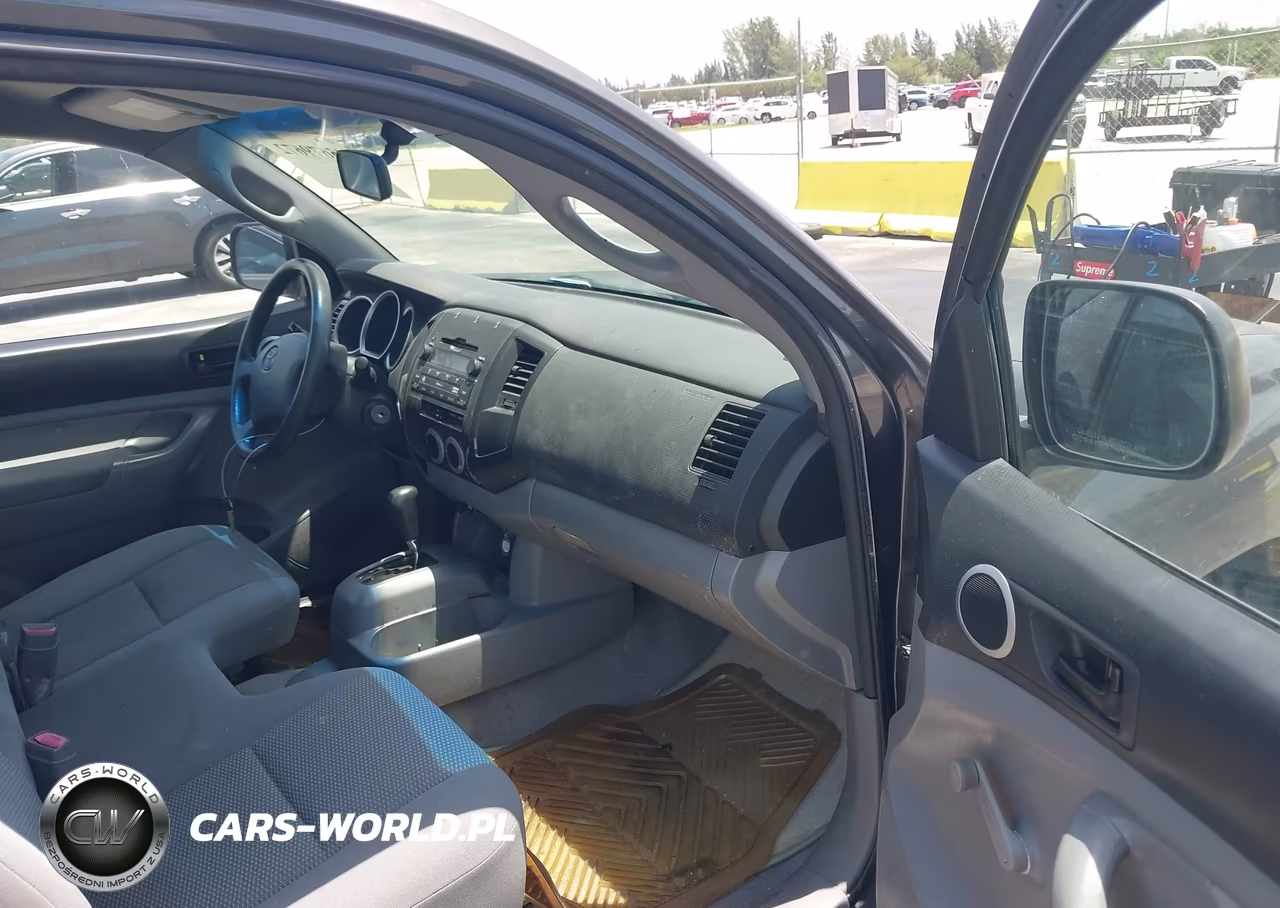 2010 Toyota Tacoma VIN:5TENX4CN8AZ690095 - 5