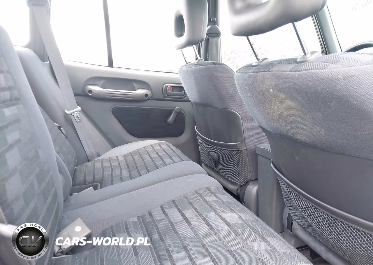 1997 Toyota Rav4 VIN:JT3HP10V2V7046299 - 8