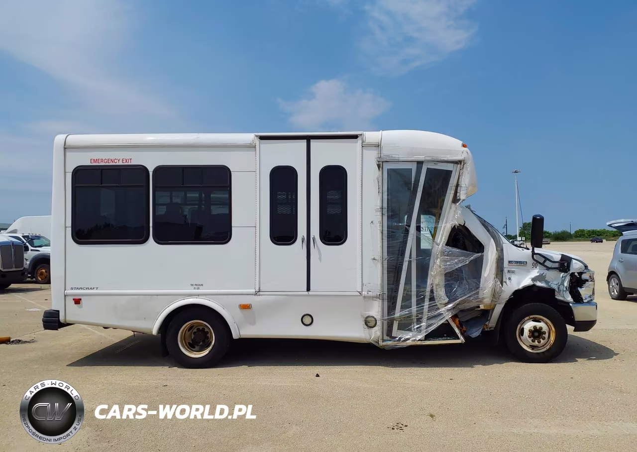 2016 Ford E-350 Cutaway VIN:1FDEE3FL0GDC39590 - 17