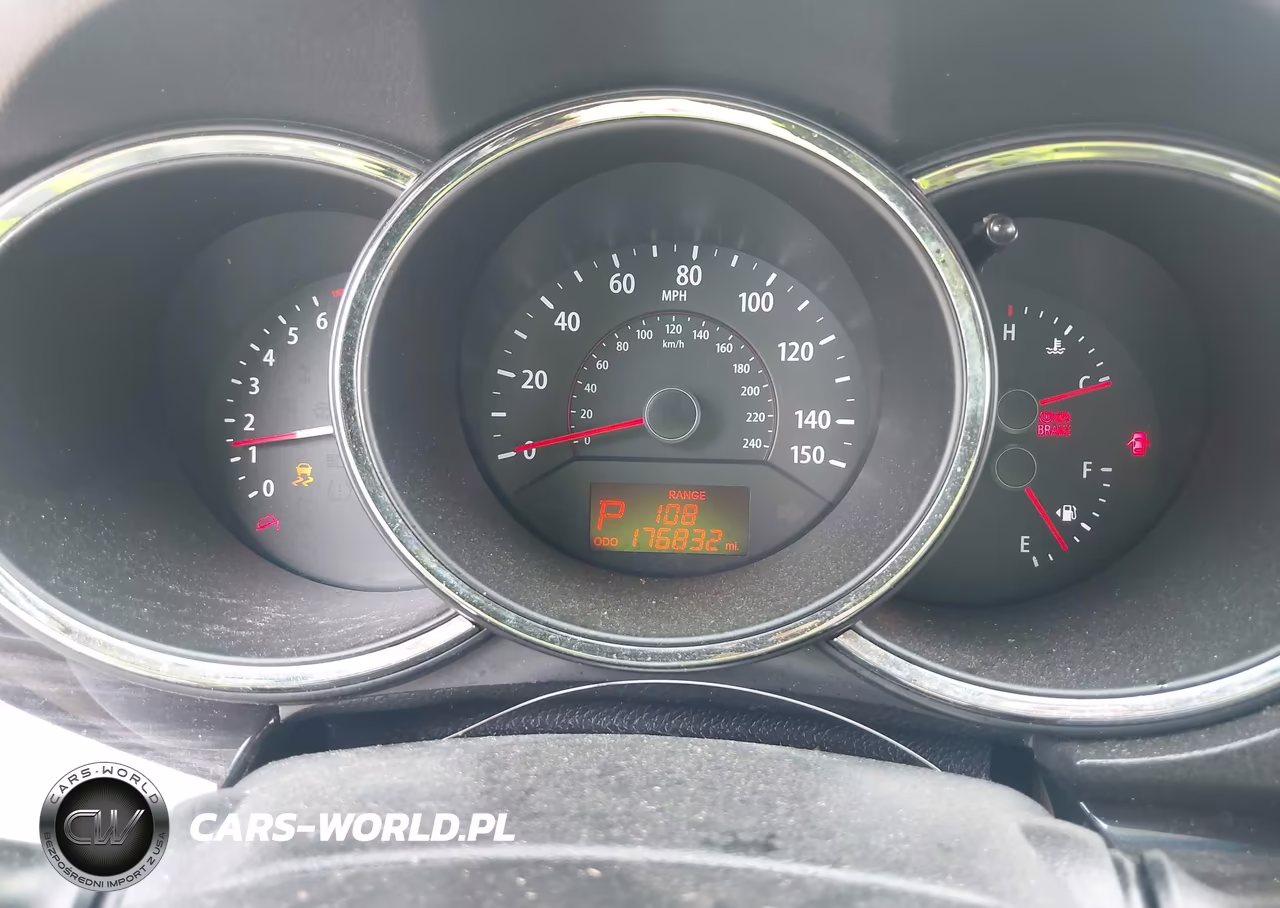 2012 Kia Sorento Lx VIN:5XYKT3A15CG306943 - 7
