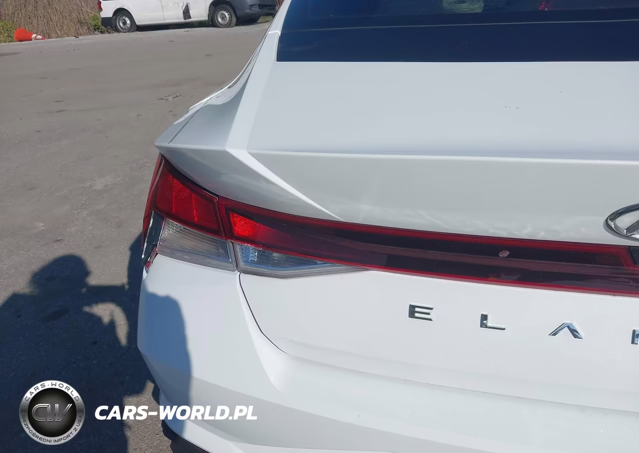 2021 Hyundai Elantra Sel VIN:5NPLM4AG8MH011227 - 19