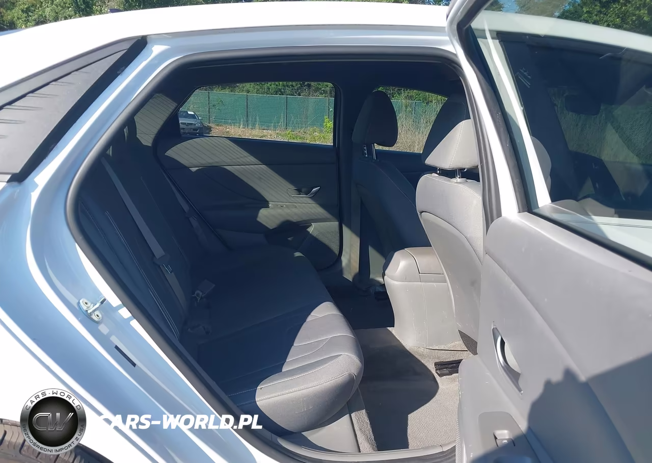 2021 Hyundai Elantra Sel VIN:5NPLM4AG8MH011227 - 8
