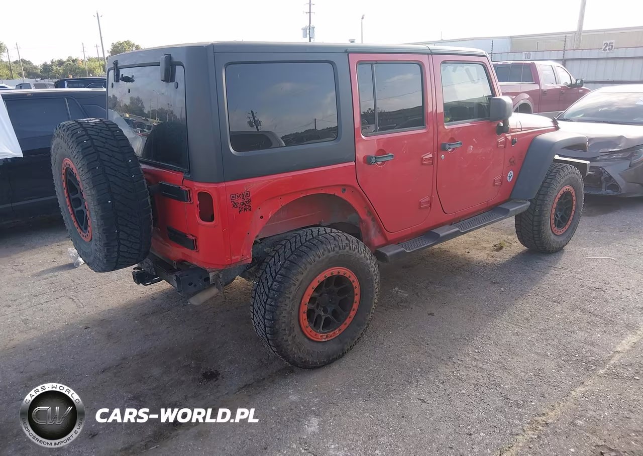 2017 Jeep Wrangler Unlimited Sport VIN:1C4BJWDG4HL612678 - 4