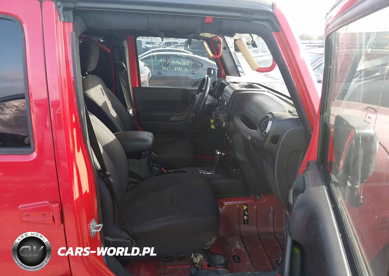2017 Jeep Wrangler Unlimited Sport VIN:1C4BJWDG4HL612678 - 5