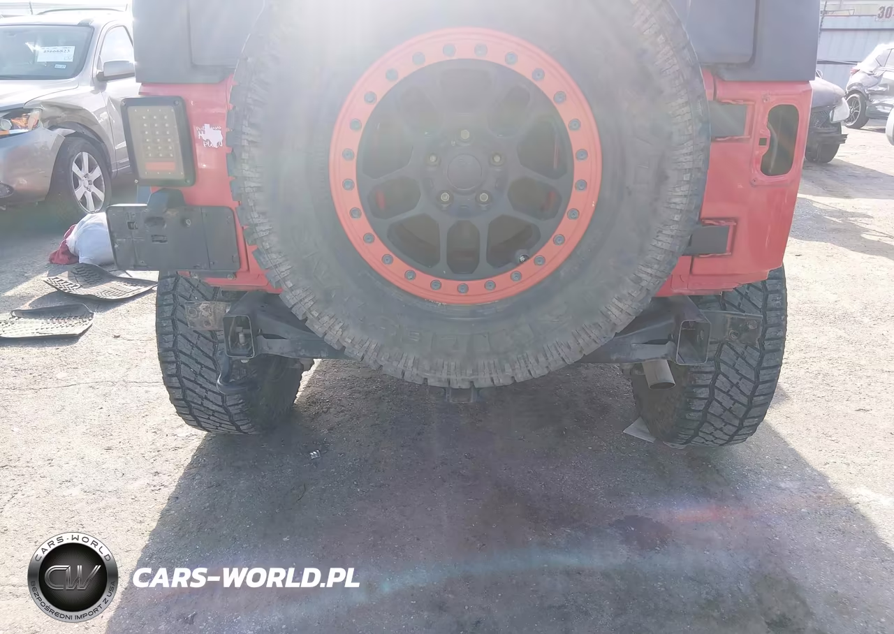 2017 Jeep Wrangler Unlimited Sport VIN:1C4BJWDG4HL612678 - 6