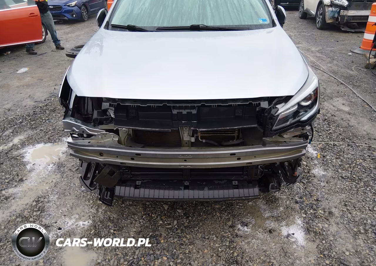 2018 Subaru Outback 2.5I Limited VIN:4S4BSANC0J3232122 - 6