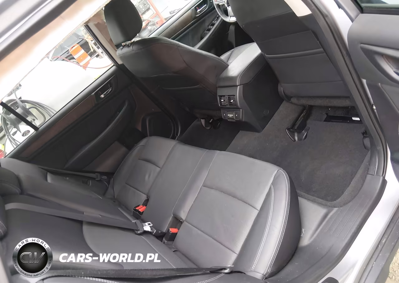 2018 Subaru Outback 2.5I Limited VIN:4S4BSANC0J3232122 - 8