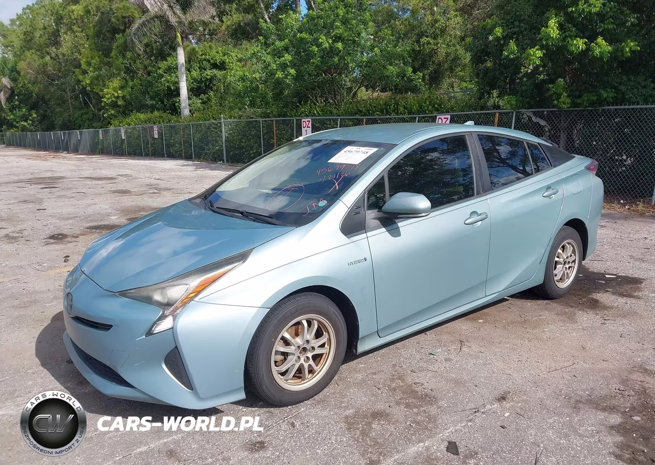 2017 Toyota Prius Two VIN:JTDKBRFUXH3025824 - 2